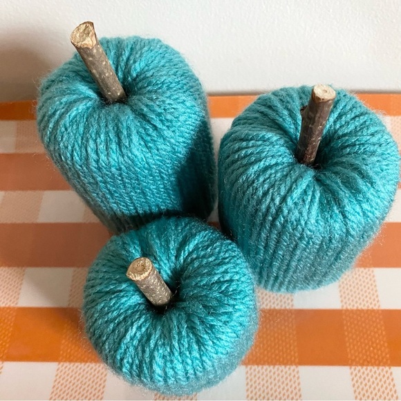 Handmade Blue Pumpkin Decor Set of 3 Fall Halloween - Picture 2 of 2